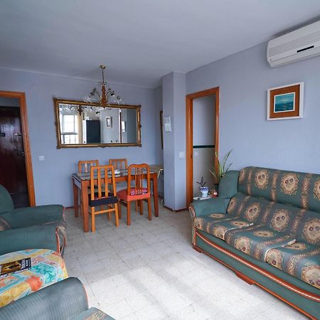 Habitaciones Privadas Con Cama Doble En Sevilla Екстериор снимка