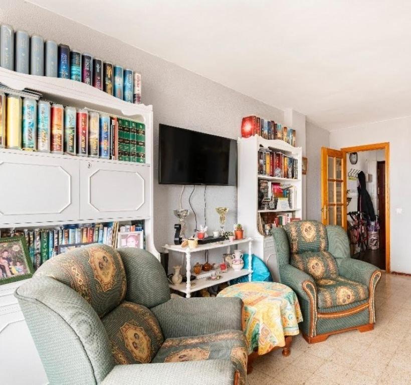 Habitaciones Privadas Con Cama Doble En Sevilla Екстериор снимка