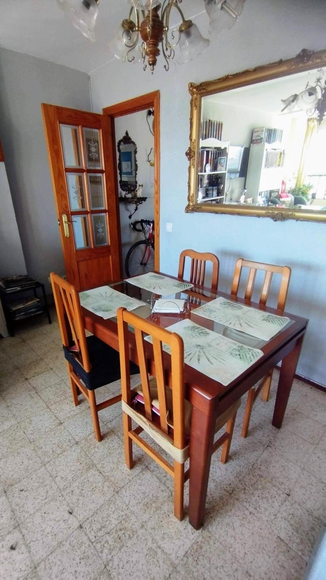 Habitaciones Privadas Con Cama Doble En Sevilla Екстериор снимка