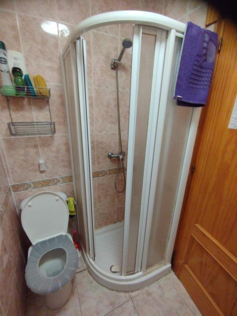 Habitaciones Privadas Con Cama Doble En Sevilla Екстериор снимка