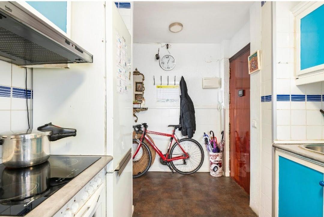 Habitaciones Privadas Con Cama Doble En Sevilla Екстериор снимка