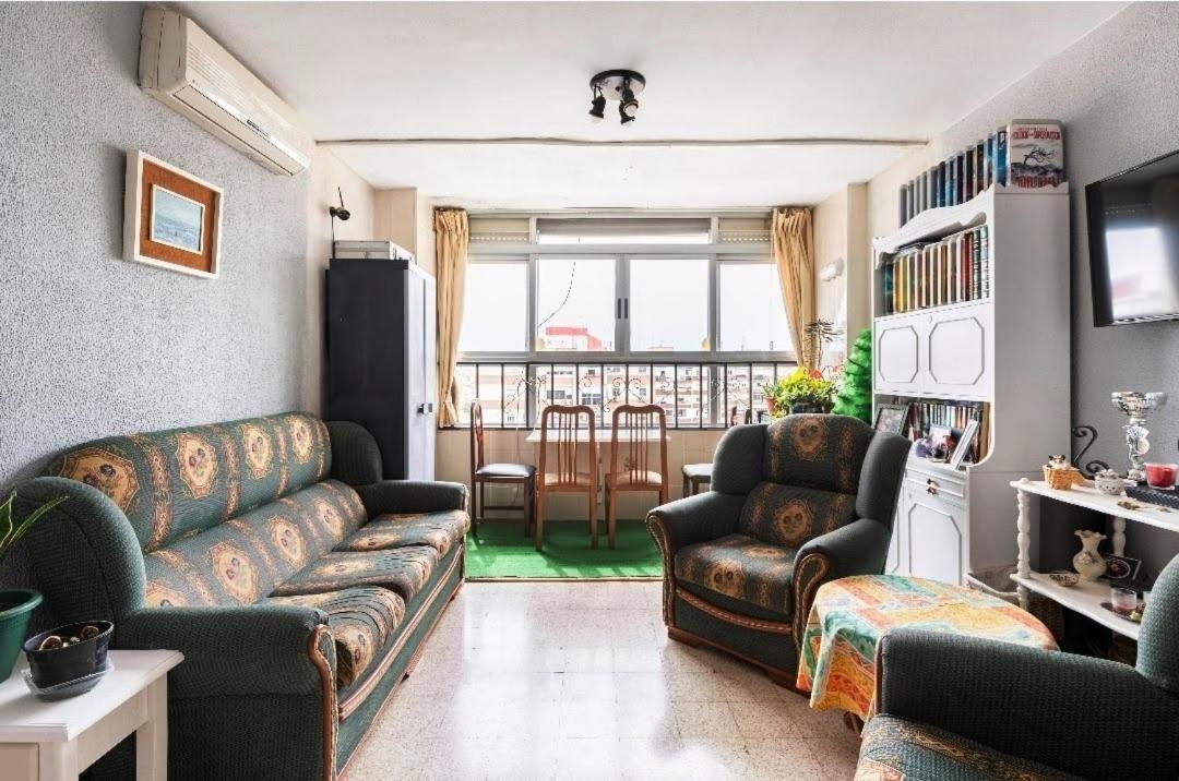 Habitaciones Privadas Con Cama Doble En Sevilla Екстериор снимка